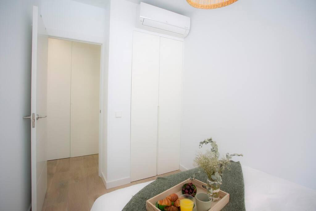 Elegante Apartamento Cerca De La Playa Apartment Valencia Exterior photo